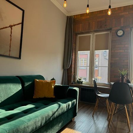 Apartament Zielony Lub Bursztynowy Z Parkingiem Stare Miasto Гданьск Экстерьер фото