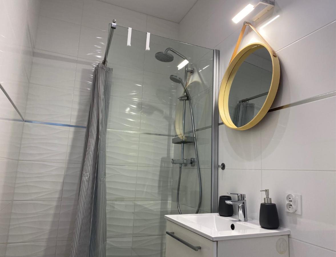 Apartament Zielony Lub Bursztynowy Z Parkingiem Stare Miasto Гданьск Экстерьер фото